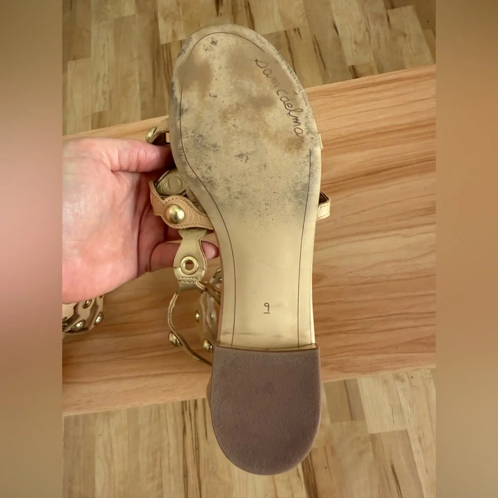 Sam Edelman Tan & Gold Metal Detail Boho Eclectic Desi Gladiator Sandals - Picture 5 of 13
